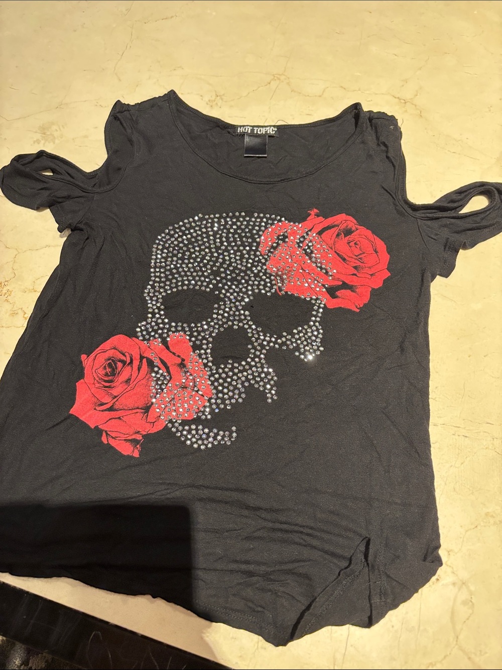 Hot Topic Black Rhinestone Skull Tee with Red Rose Graphics